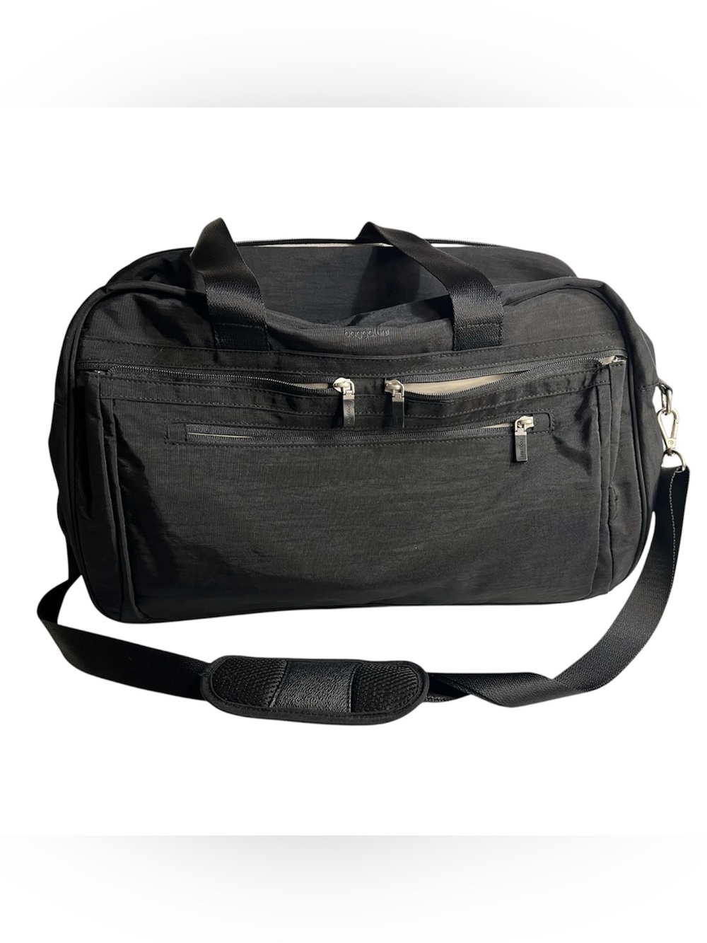 Baggallini Anywhere Expandable Weekender Black Duffel Bag